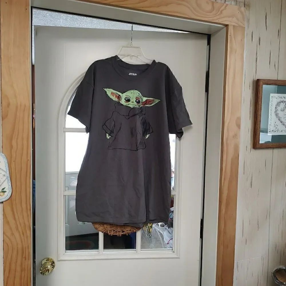 New Star Wars Mad Engine Gray Yoda Shirt Size Men's L